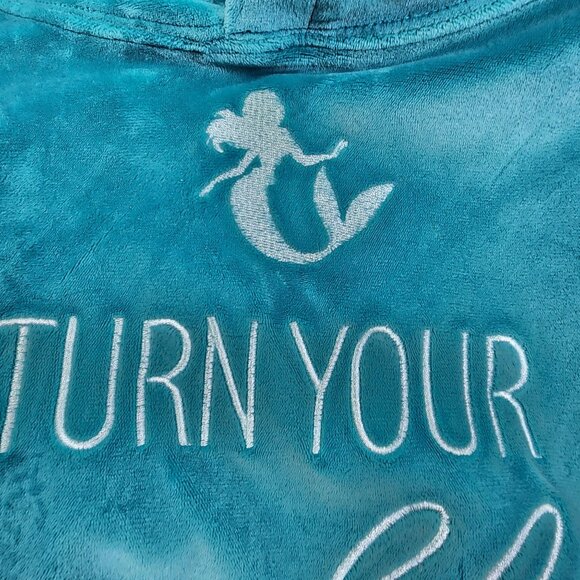 Disney Women’s XL Mermaid Hoodie Plush Green Ariel Embroidered - Picture 5 of 6